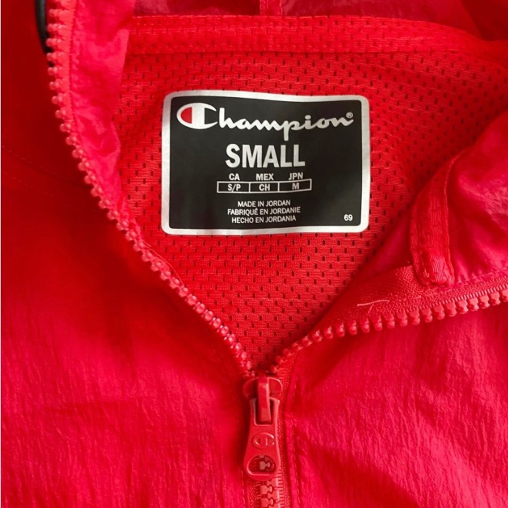 Nike & Champion Windbreaker (2 pcs) - Picture 4 of 4
